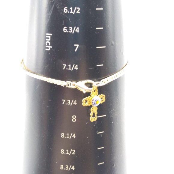 Vintage Chain Bracelet with Filigree Cross Charm, Gold Tone with Millefiori Glas - Picture 5 of 5